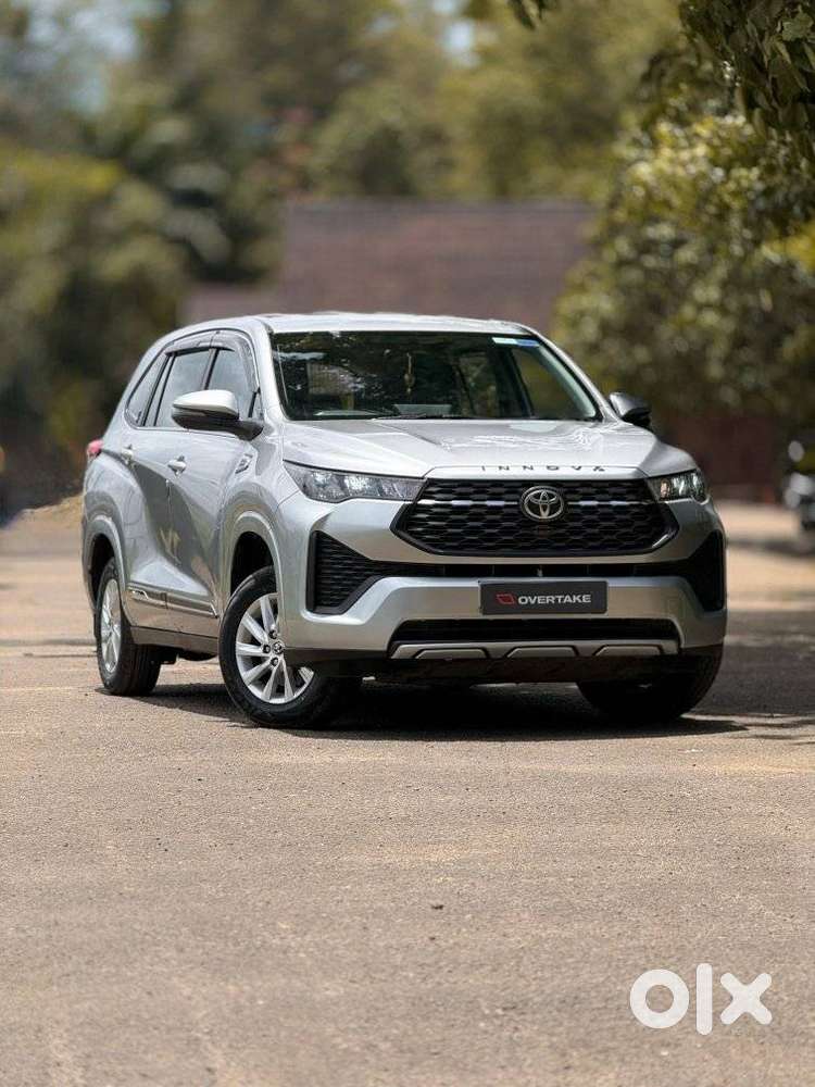 Toyota Innova Hycross 2.0 Gx 7 Str, 2023, Petrol