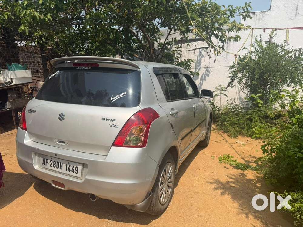 Maruti Suzuki Swift 2011 Petrol Well Maintained
