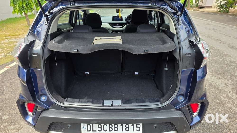 Tata Nexon 1.2 Revotron Xza Plus Premium, 2023, Petrol