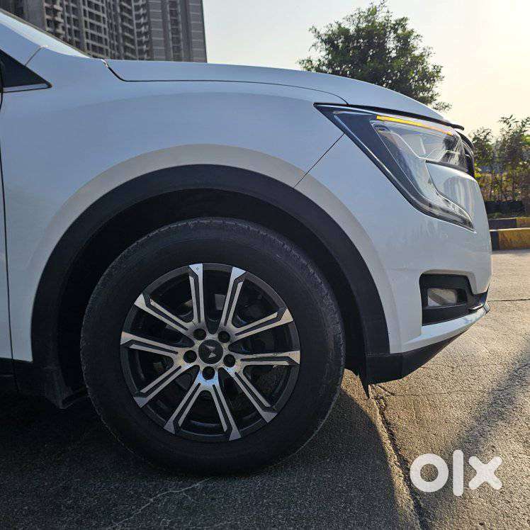 Mahindra Xuv700 2.2 Ax 7 Diesel At Str, 2023, Diesel