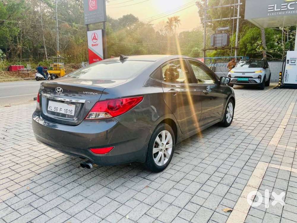 Hyundai Verna 1.6 Sx Crdi, 2012, Diesel