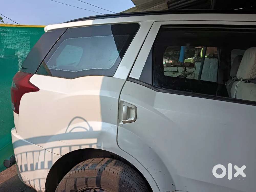 Mahindra Xuv500 2019 Diesel 90000 Km Driven