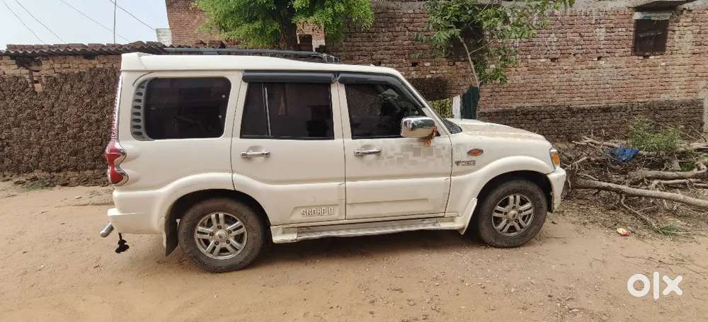 Mahindra Scorpio Diesel 108000 Km Driven