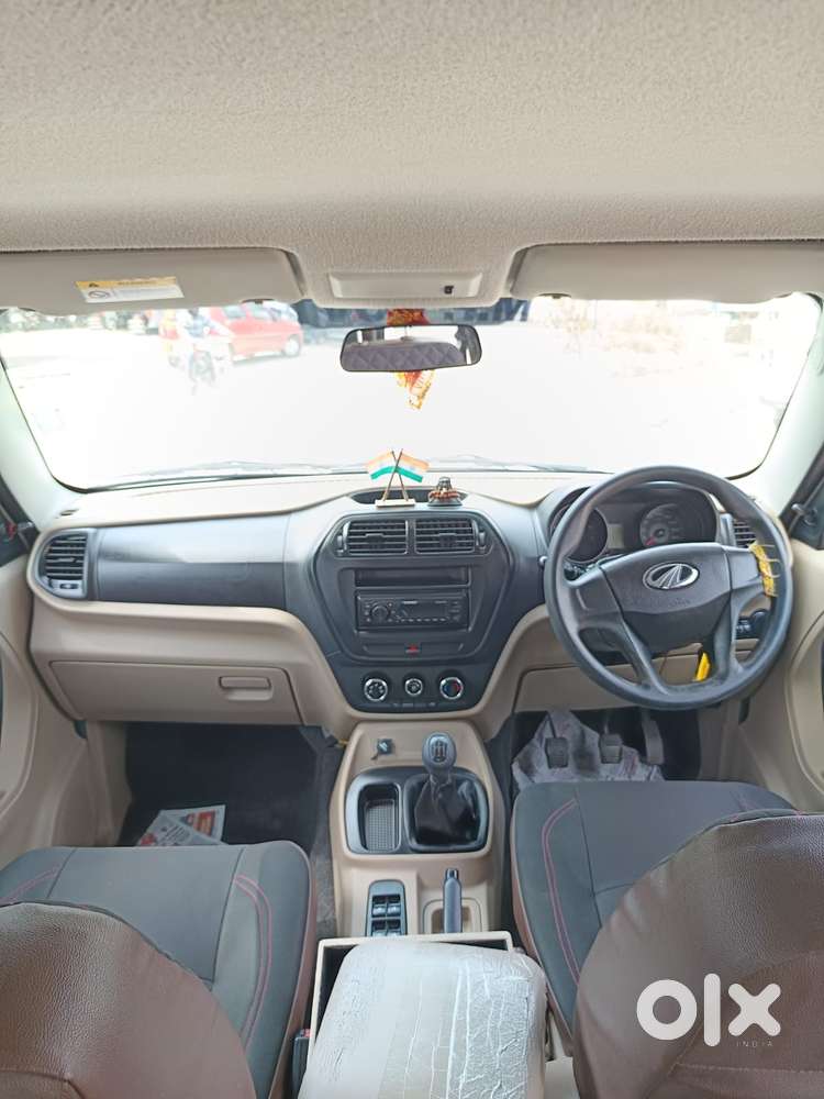 Mahindra Tuv 300 T4 Plus, 2019, Diesel