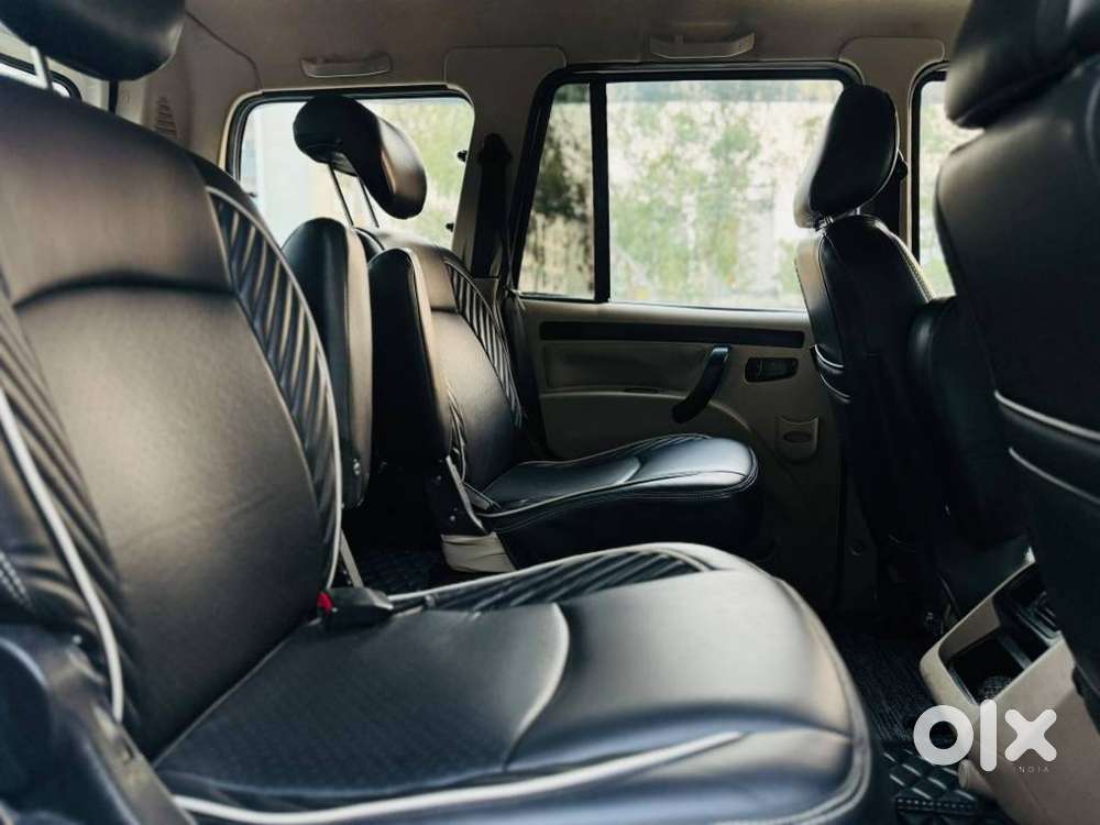 Mahindra Scorpio S11 Mt 7s, 2023, Diesel