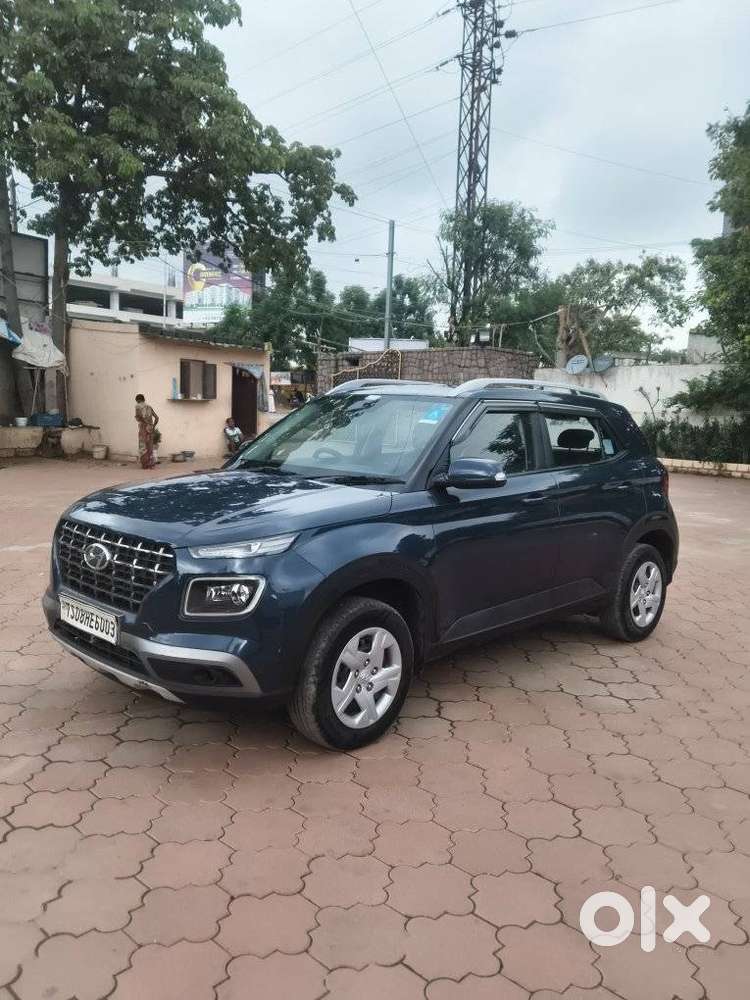 Hyundai Venue S Plus Mt 1.2 Kappa, 2020, Petrol
