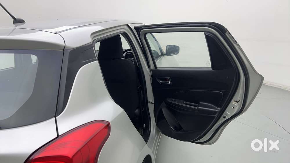 Maruti Suzuki Swift Vvt Vxi, 2018, Petrol