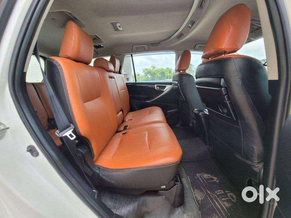 Toyota Innova Crysta 2.4 V 8 Str, 2018, Diesel