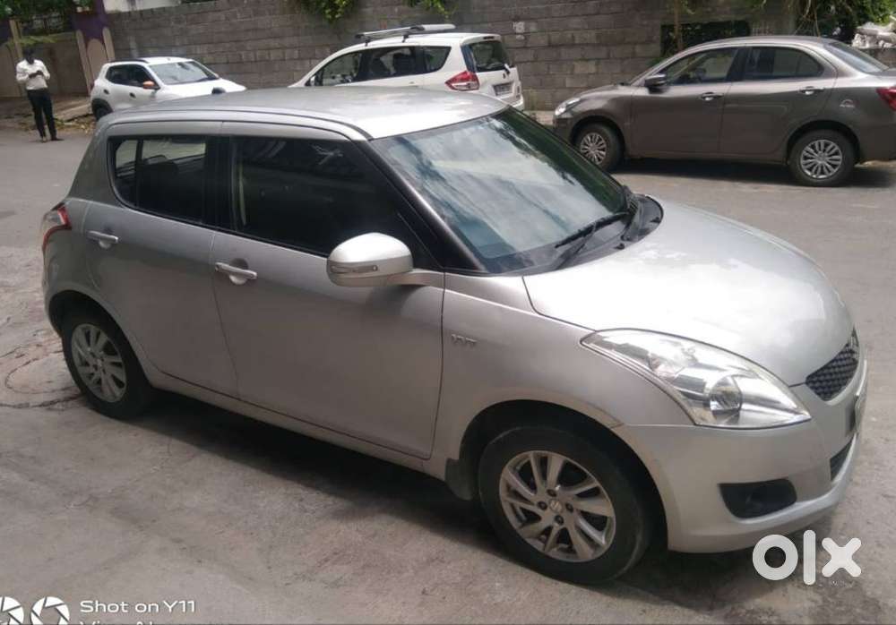 Maruti Suzuki Swift Vvt Zxi, 2014, Petrol