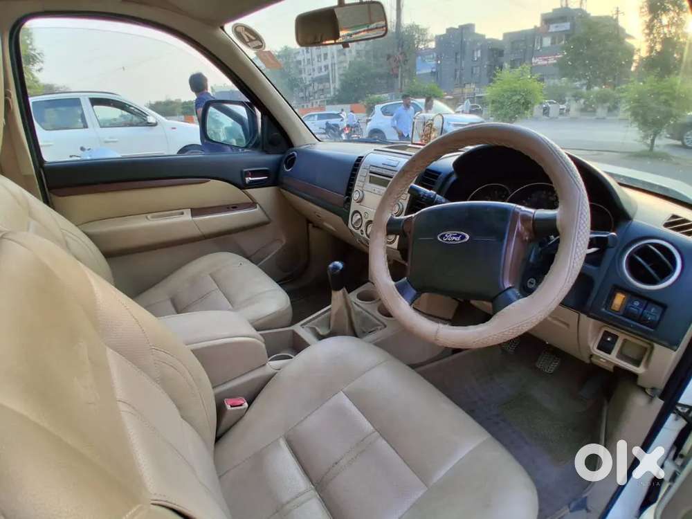 Ford Endeavour 2011 Diesel Well Maintained