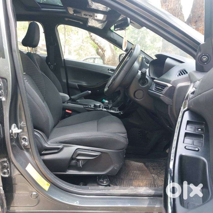 Tata Nexon Fearless Purple 1.2 Revotron Petrol 6mt, 2023, Petrol