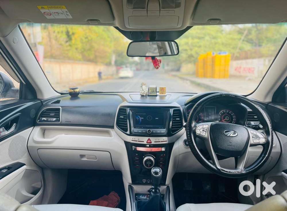 Mahindra Xuv300 W8, 2020, Petrol