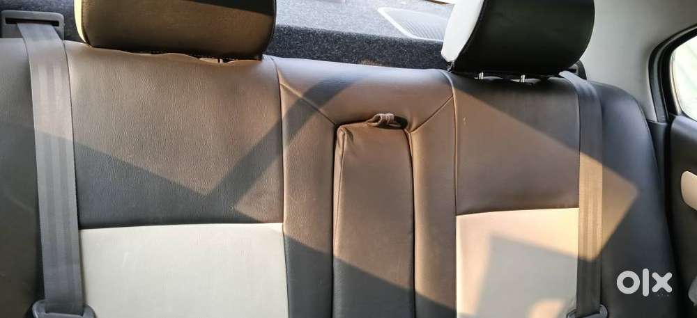 Maruti Suzuki Swift Dzire Vxi, 2011, Petrol