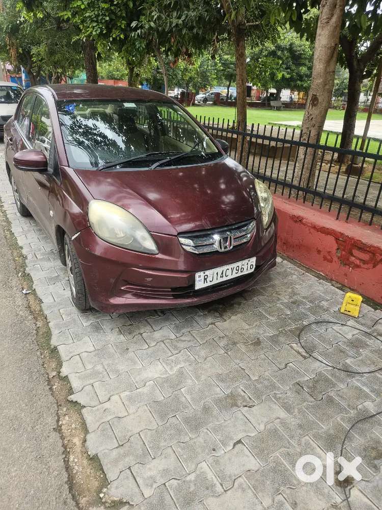 Honda Amaze  Petrol Orijnal Condtion, ब्रोकर फोन नहीं करें