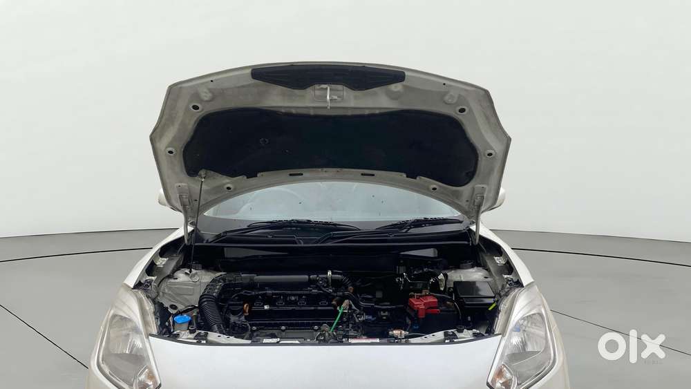 Maruti Suzuki Swift Vvt Vxi, 2023, Petrol