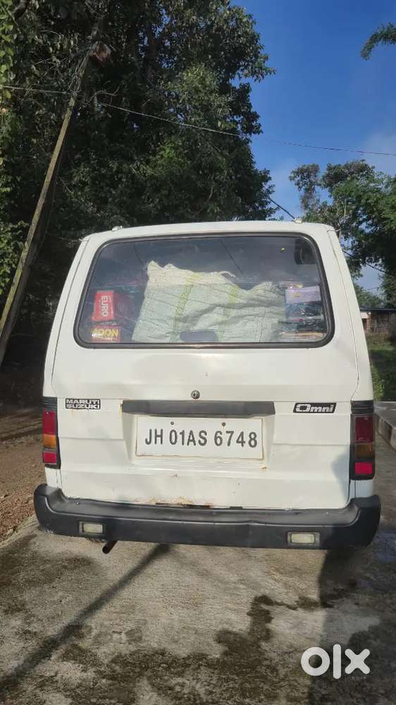 Maruti Suzuki Omni 2013