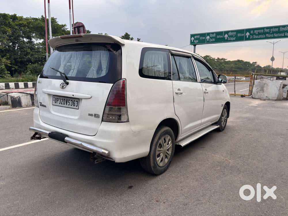 Toyota Innova 2.5 G (diesel) 7 Seater, 2011, Diesel