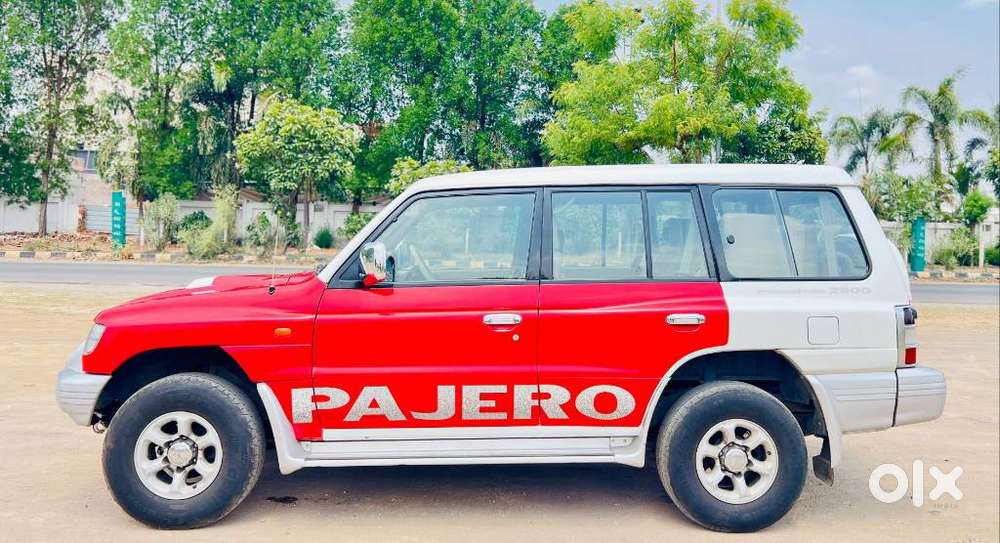 Mitsubishi Pajero 2.8 Sfx Bsiv Dual Tone, 2012, Diesel