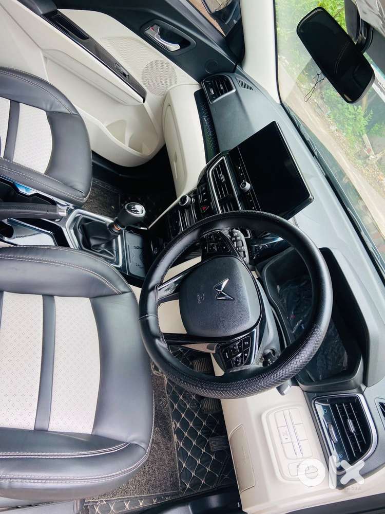 Mahindra Xuv 3xo Ax5 Ds Mt, 2024, Diesel