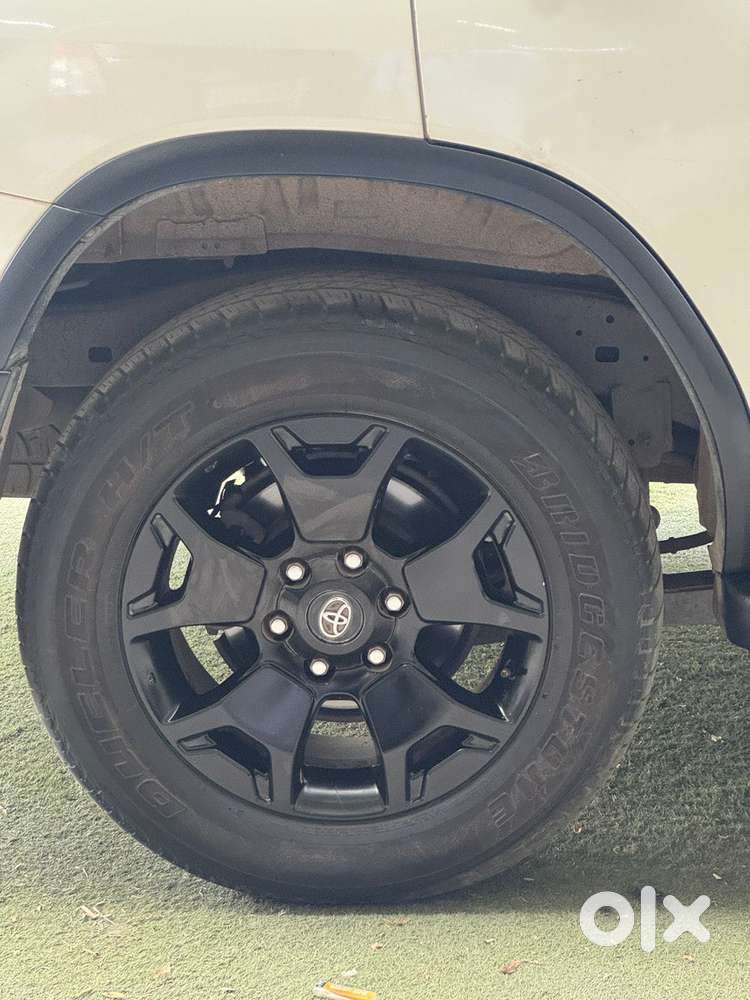 Toyota Fortuner 4x2 At 2.8 Diesel, 2020, Diesel