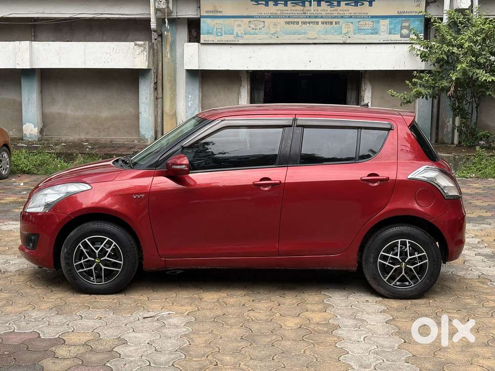 Maruti Suzuki Swift Vxi + Manual, 2013, Petrol