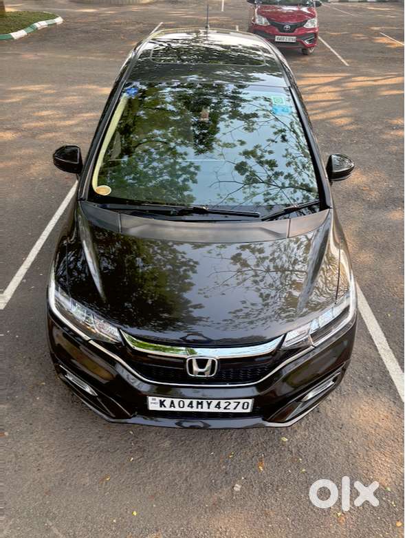 Excellent Condition 2020 Honda Jazz Zx Cvt (top Model)