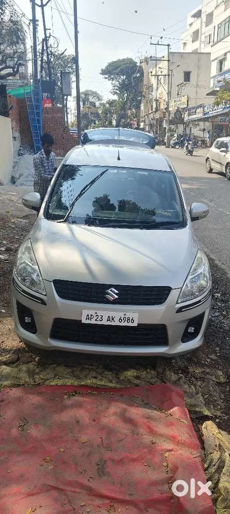 Maruti Suzuki Ertiga 2014 Petrol 75000 Km Driven