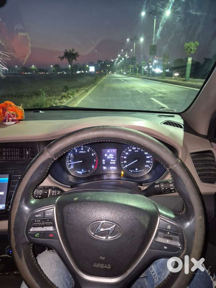 Hyundai Elite I20 2016 Petrol Well Maintained, With 2 Original Keys
