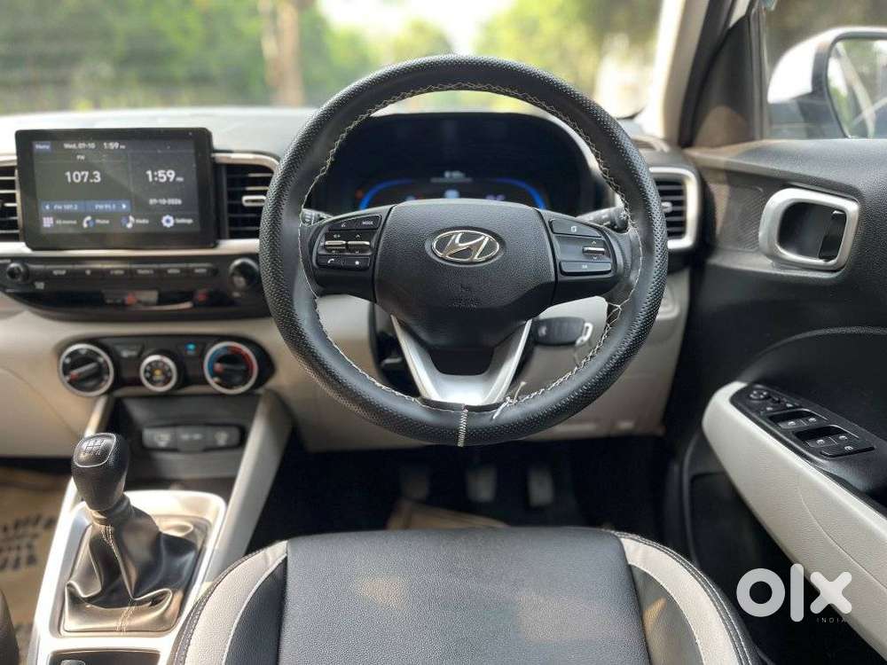 Hyundai Venue S 1.2 Petrol, 2023, Petrol