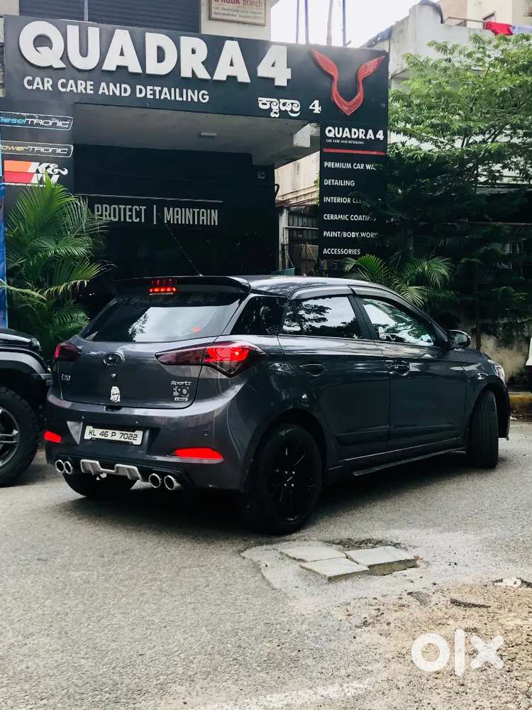 Gunmetal Grey I20 Sport Crdi