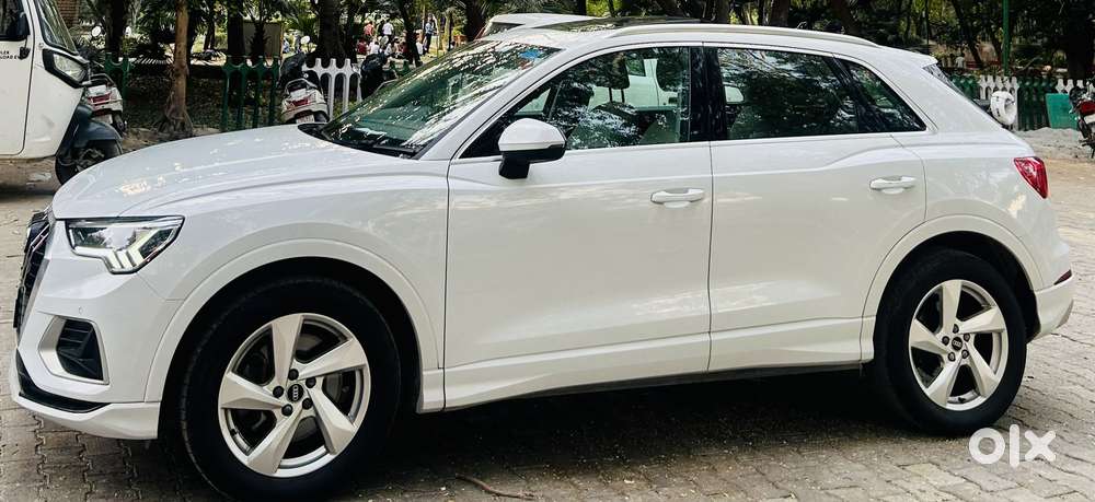 Audi Q3 40 Tfsi Premium Plus, 2023, Petrol