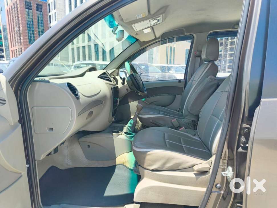 Mahindra Quanto C8, 2013, Diesel