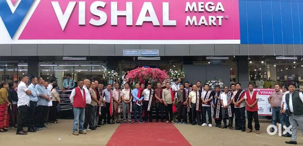 Vishal mega Mart urgent hiring jobs girls boys store billing 8th 12th
