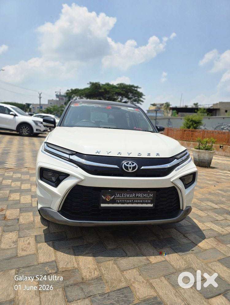 Toyota Urban Cruiser Hyryder 1.5 V Neo Drive, 2023, Petrol