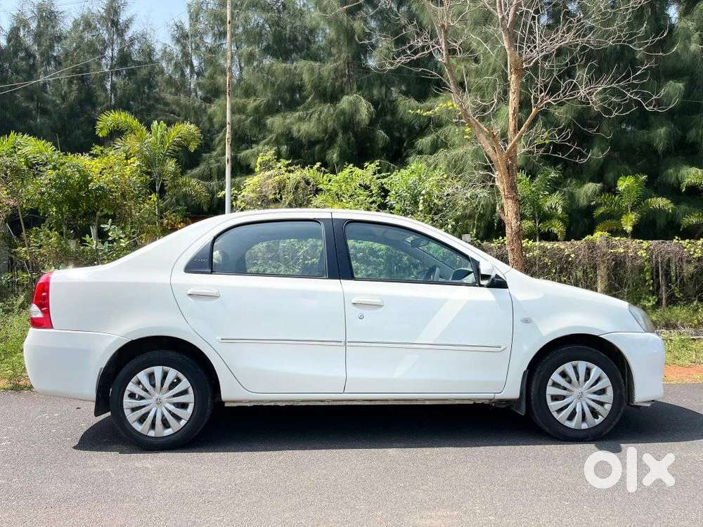 Toyota Etios 2010-2012 G, 2014, Petrol