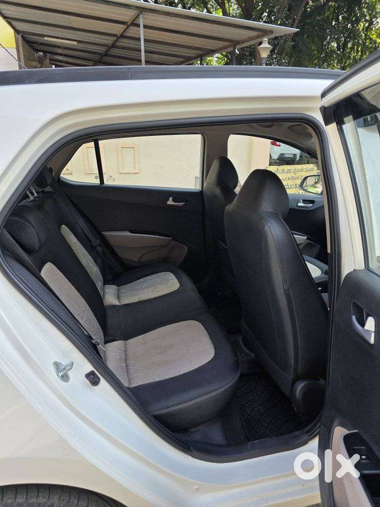 Hyundai Grand I10 2016-2017 Asta Option At, 2017, Petrol