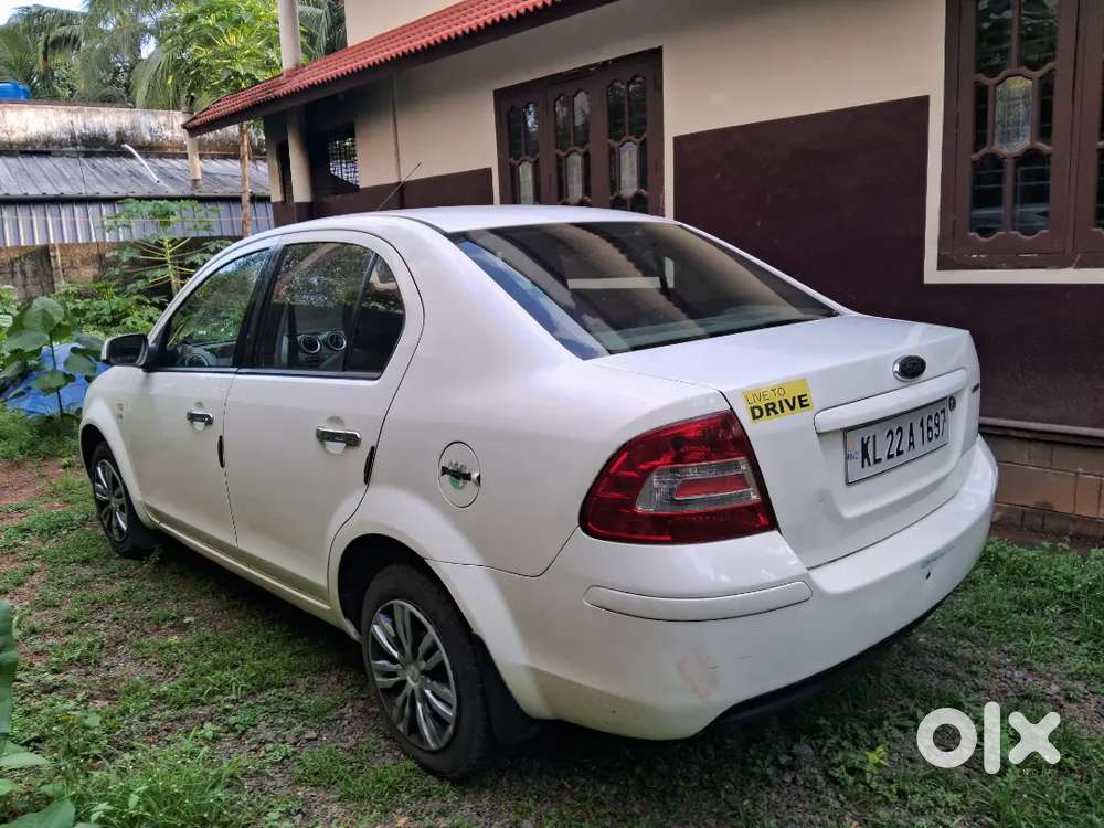 Well Maintained Powerfull Neat And Clean Vehicle
Good For Family Use