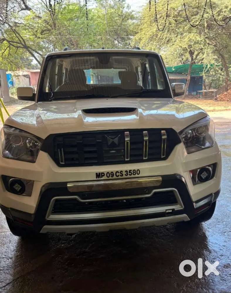 Mahindra Scorpio 2016 Diesel 295000 Km Driven