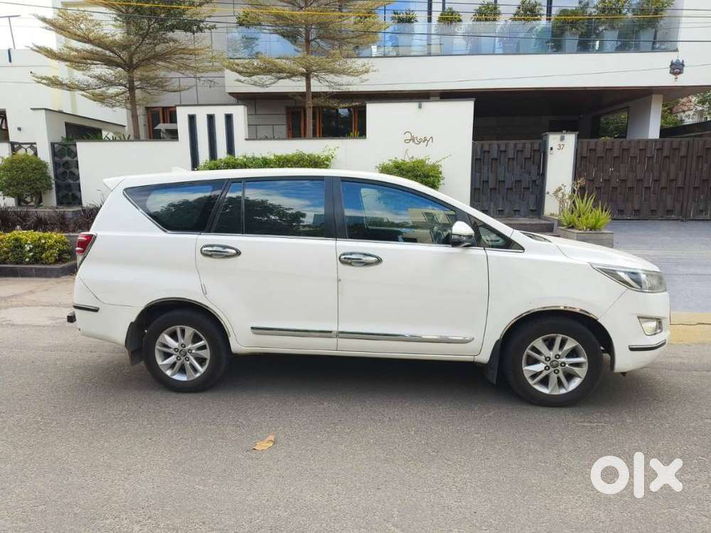 Toyota Innova Crysta 2.4 Gx Mt 8s, 2018, Diesel