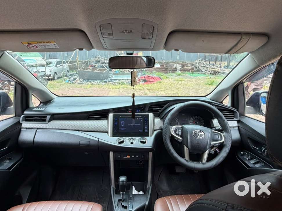 Toyota Innova Crysta 2.7 Gx At, 2020, Diesel