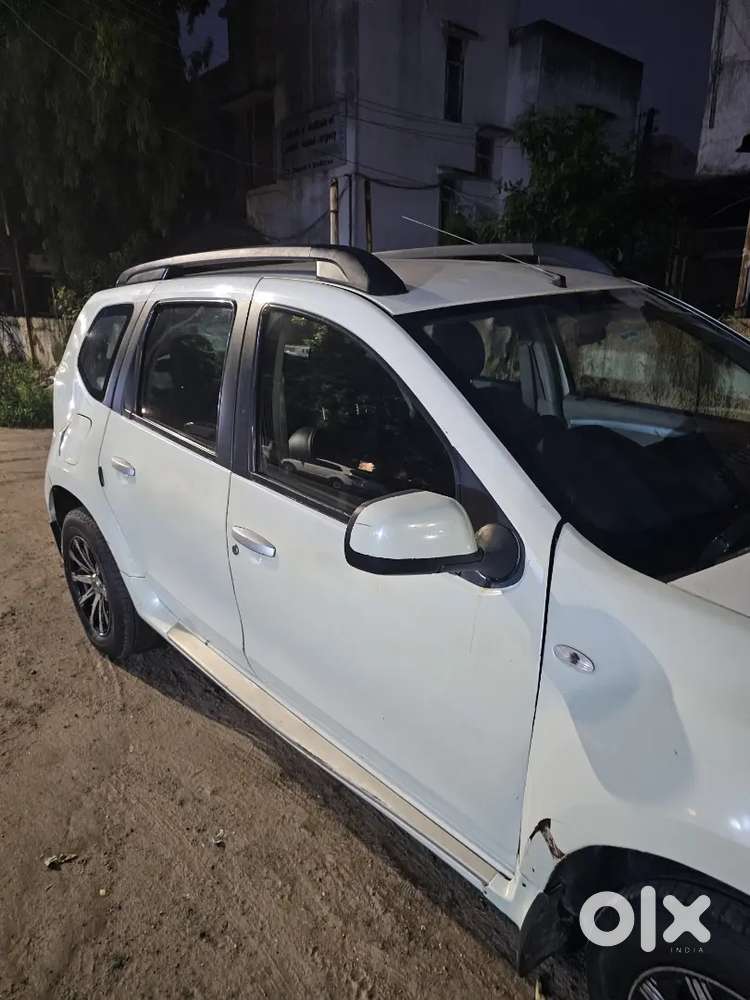 Nissan Terrano Diesel 2015 Car