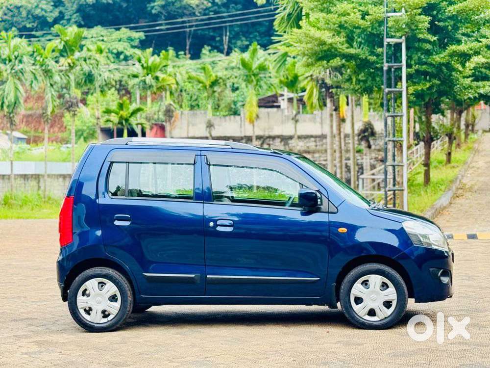 Maruti Suzuki Wagon R Vxi 1.0, 2018, Petrol