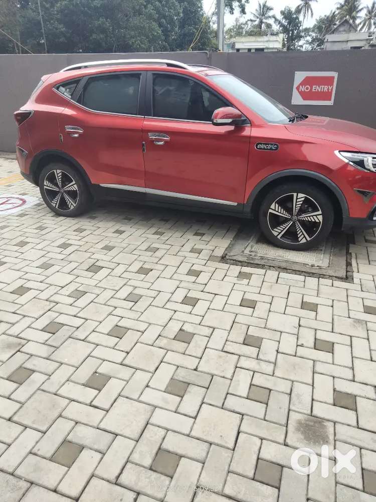 Electric Motor Car Mg Zsev Red Colour