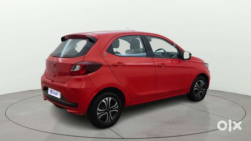 Tata Tiago 1.2 Revotron Xta, 2024, Petrol