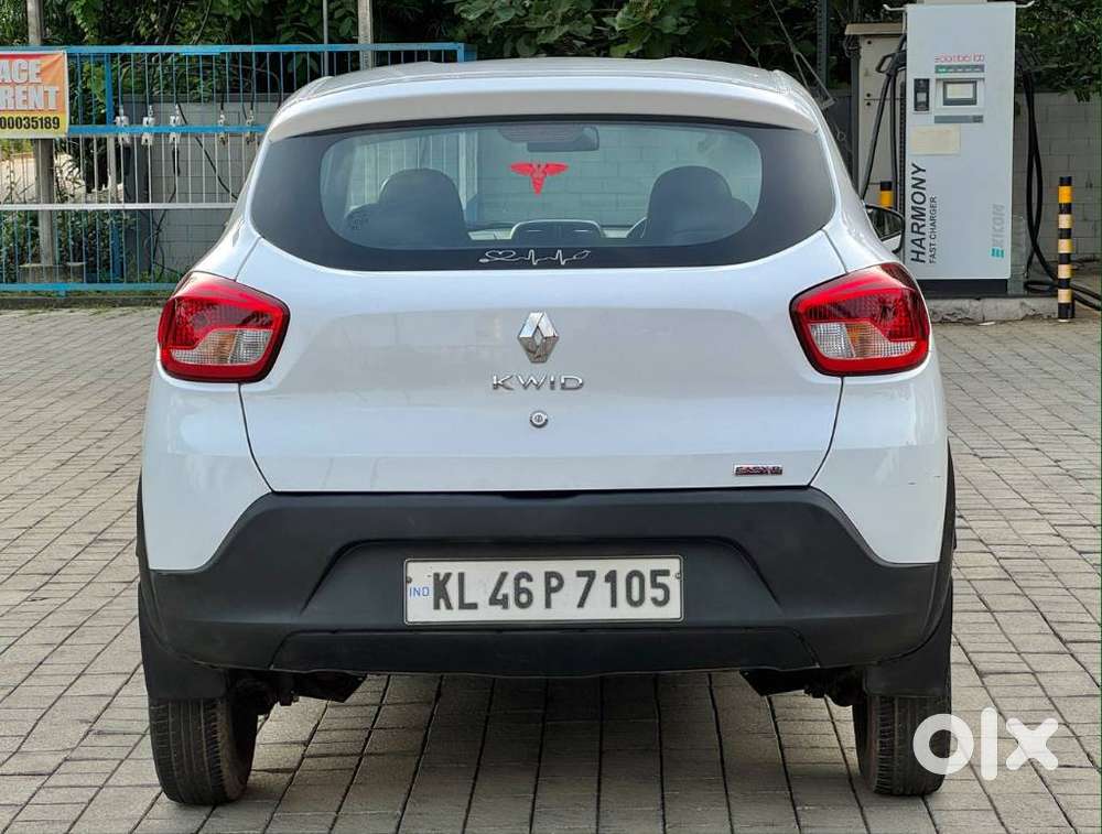Renault Kwid 1.0 Rxt (o), 2017, Petrol