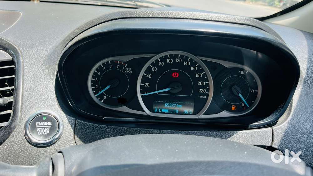 Ford Figo 2012-2015 Petrol Titanium, 2019, Petrol