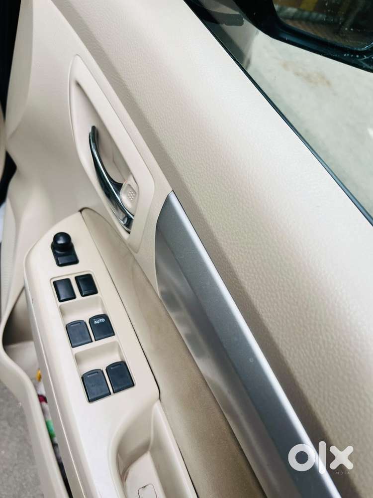 Maruti Suzuki Ertiga Vxi (o) Cng, 2017, Cng & Hybrids