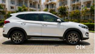 Tucson Crdi Auto Gl Diesel ( Premium Luxury Suv )