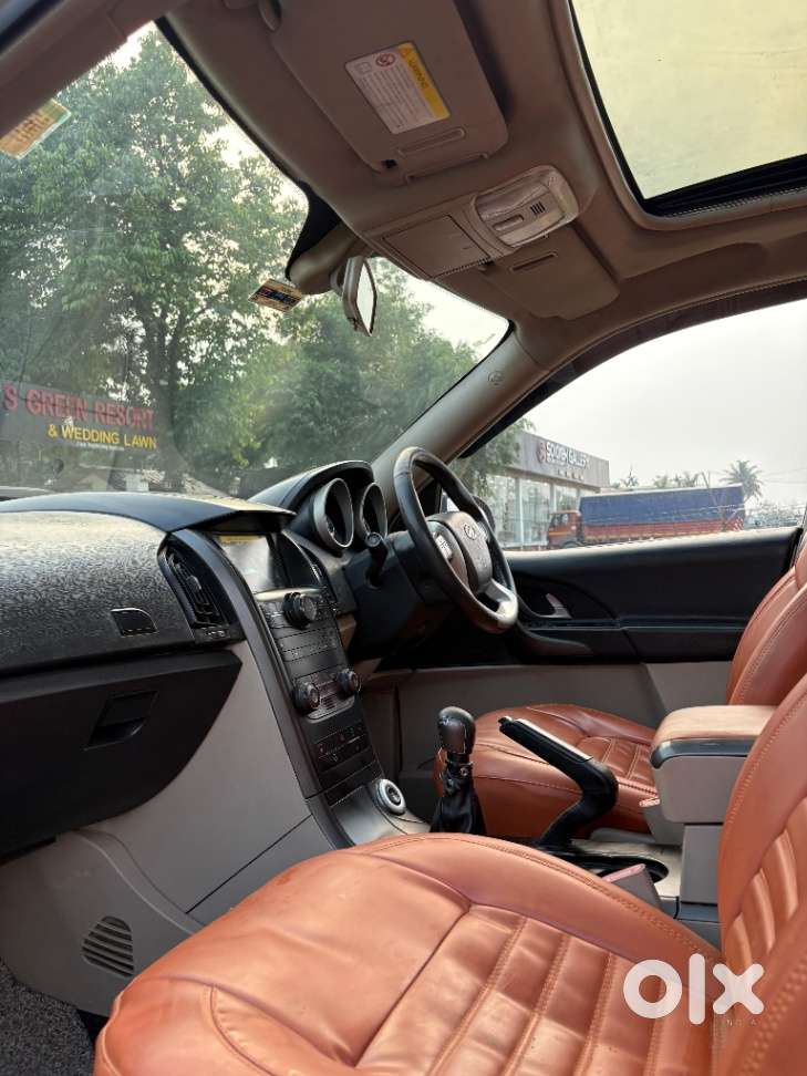 Mahindra Xuv500 2.2 W10, 2015, Diesel