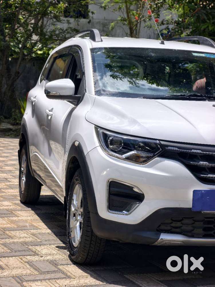 Renault Triber Rxt, 2019, Petrol